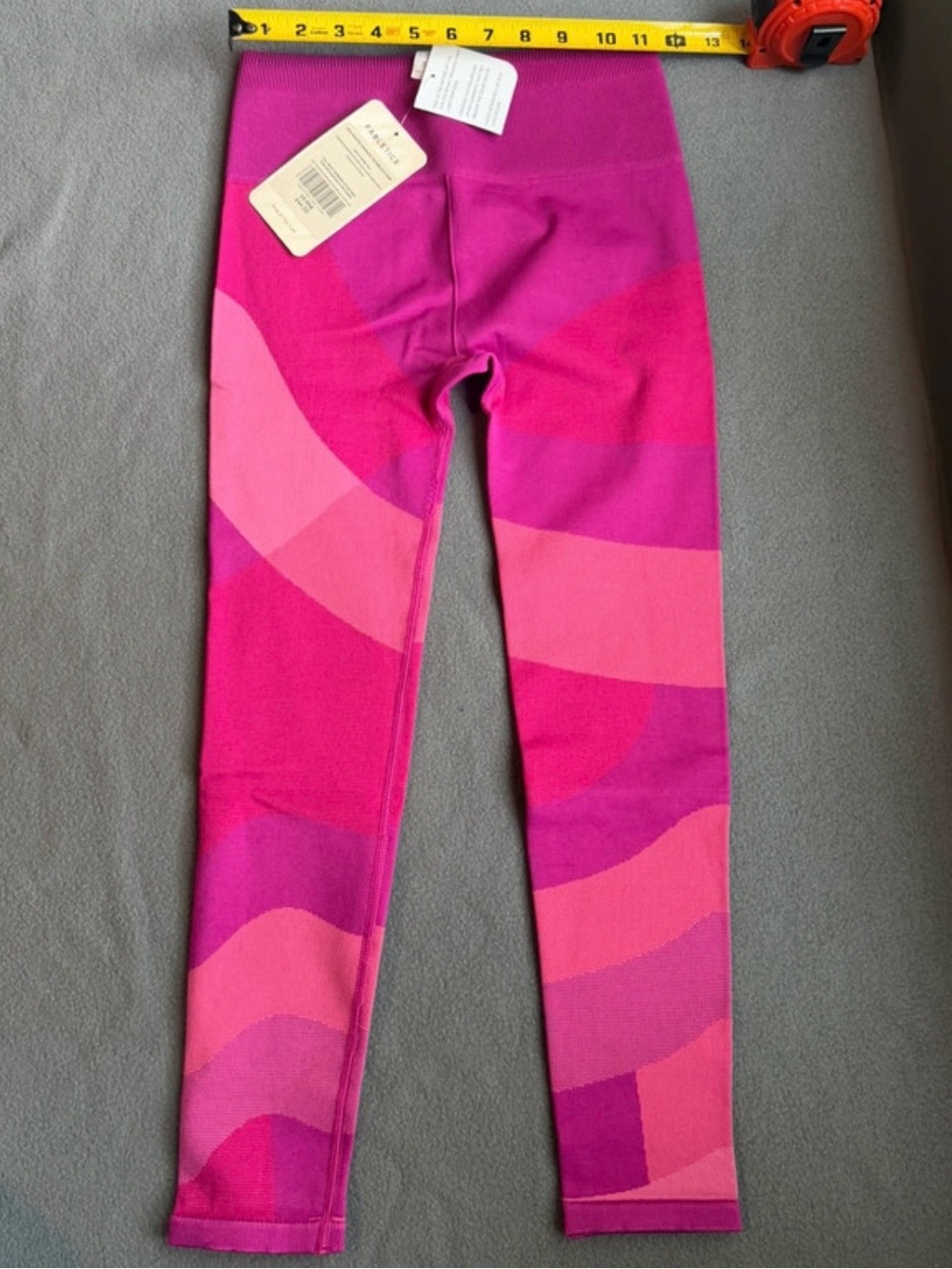 🌸 NWT Fabletics High-Waisted Seamless Leggings 🌸